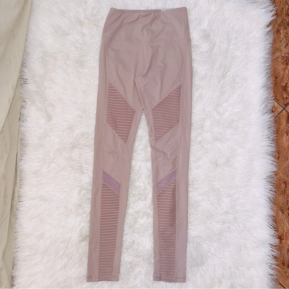 SOLD F21 Mauve Active High Rise Moto Leggings - Picture 2 of 10
